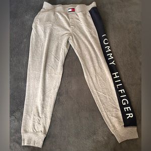 Men’s Tommy Hilfiger sleepwear/joggers